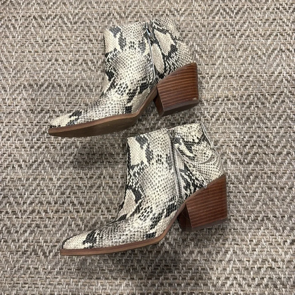 Sam Edelman Walden Snake-print bootie - 7 - Picture 2 of 4